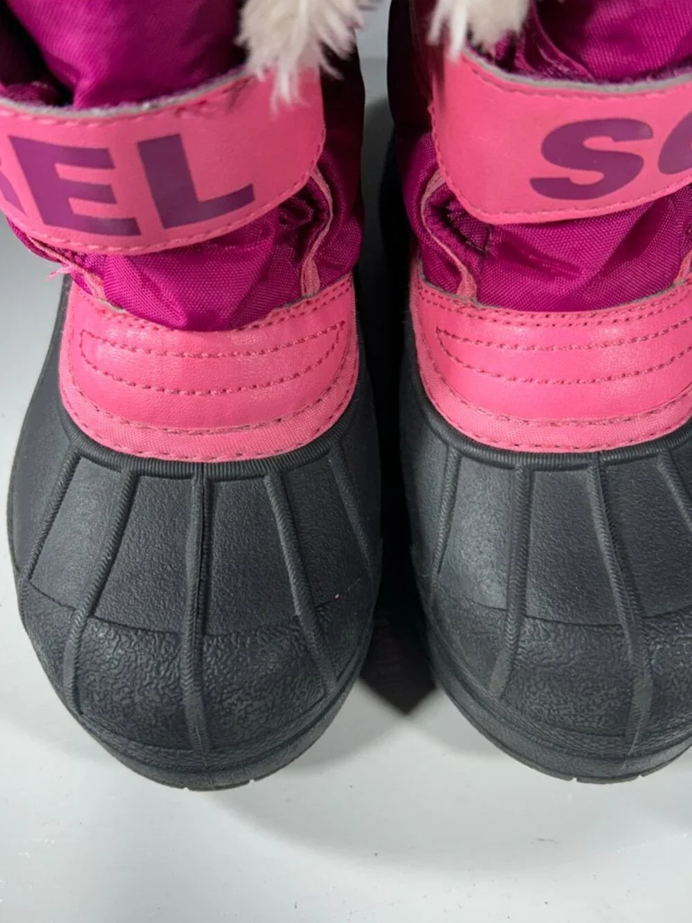Sorel Kids Snow Commander Winter Boots Size 11 Pink Faux Fur Girls Ankle Shoes